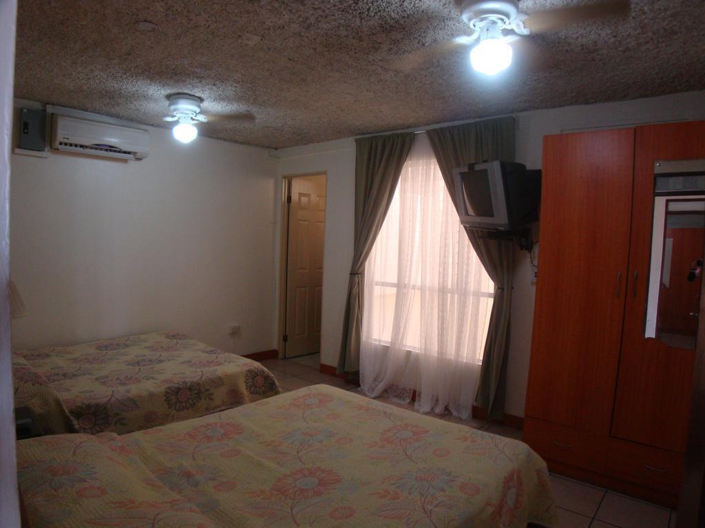 Hotel La Guaria Inn & Suites Alajuela Dış mekan fotoğraf