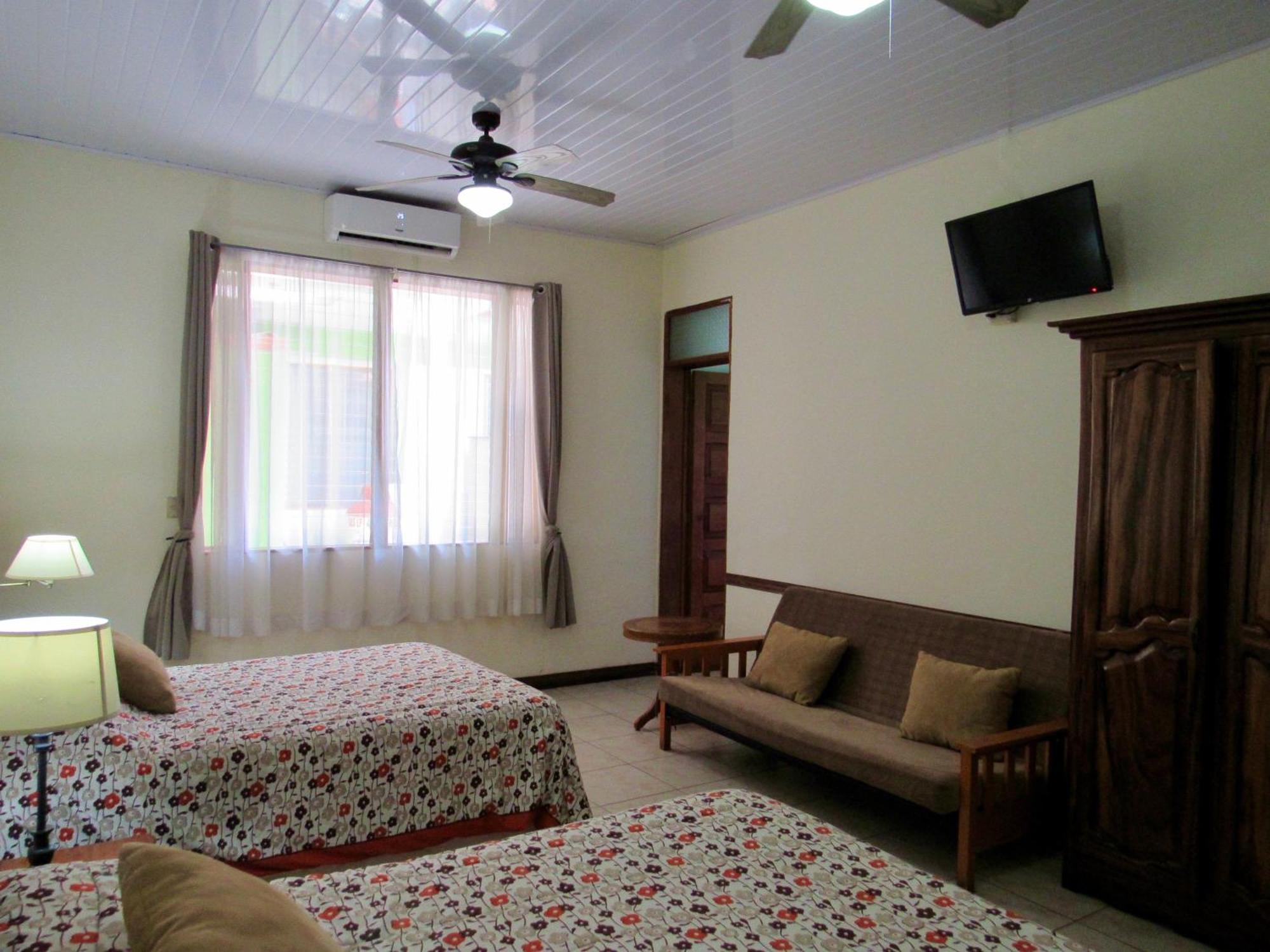 Hotel La Guaria Inn & Suites Alajuela Dış mekan fotoğraf